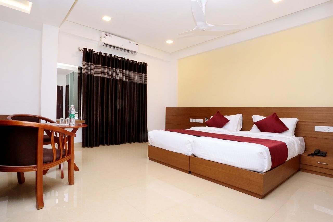 Hotel Ayodhya Residency Kozhikode Εξωτερικό φωτογραφία